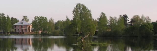 Продам коттедж 620 м.кв. на берегу оз. п Володарка Санкт-Петербург