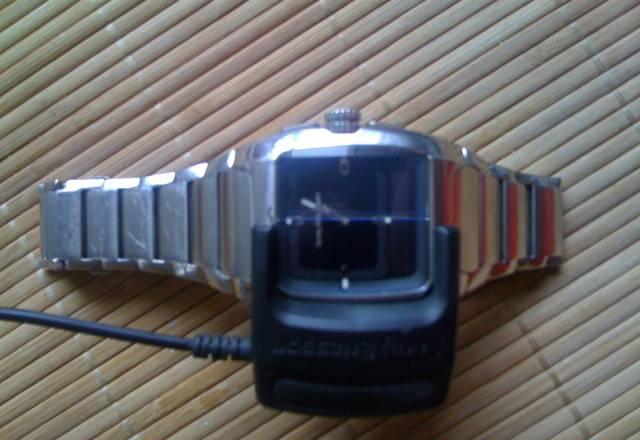 Часы Sony Ericsson MBW-100 bluetooth Москва