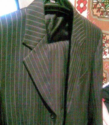 Костюм . Черный зебра.Рост 164 - 170. Размер 46-48 Москва