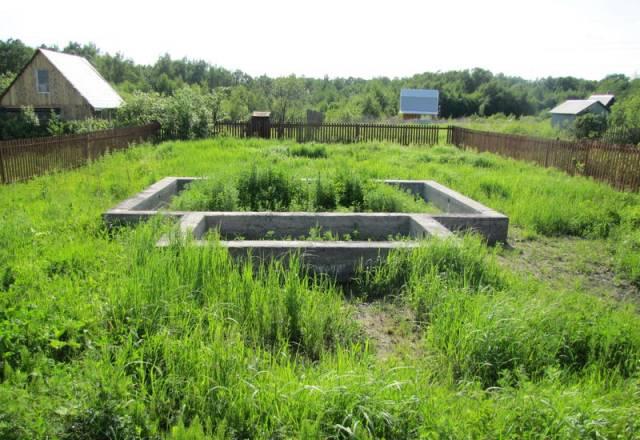 Участок с готовым фундаментом Жуков
