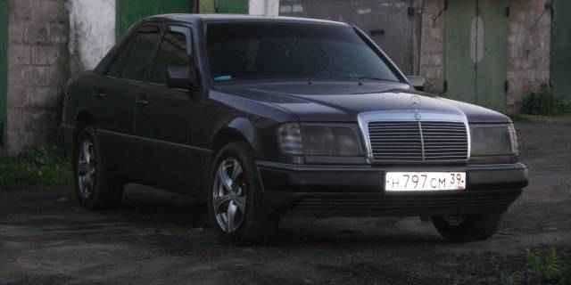 Mercedes, 1992 Черняховск