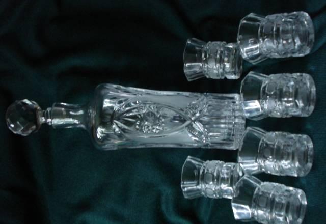 Штоф и 6 стаканчиков Москва