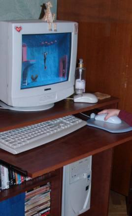 Компьютер+монитор+компьютерный стол Москва