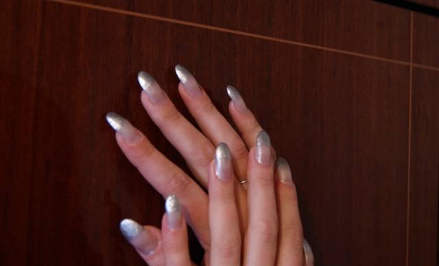 Наращивание ногтей Москва