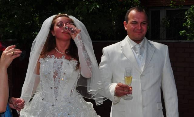 Свадебный белый костюм Москва