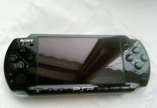 PSP SlimLite(3000) + карта памяти 8GB Санкт-Петербург