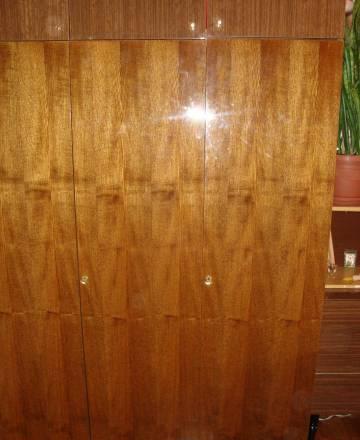 Шкаф 3-х створчатый с антресолью Балашиха