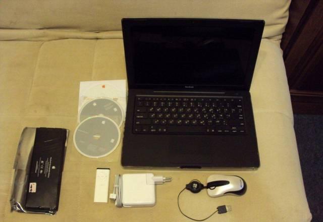 Мacbook Black + чехол Speck. Состояние идеальное Москва