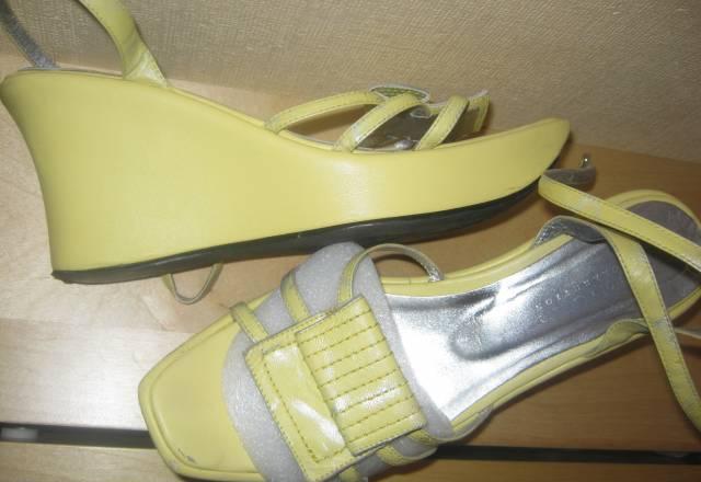 Шлепки туфли танкетка на выбор  39 Москва