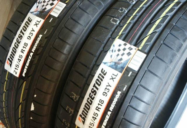 Bridgestone RE050A 215/45R18 93Y новая Москва