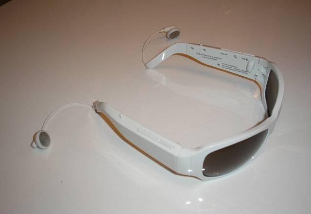 Очки с встроенной Bluetooth-гарнитурой Москва