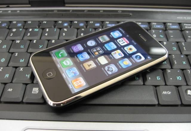 Apple iPhone 3G 8GB РосТест. отличное сост Санкт-Петербург