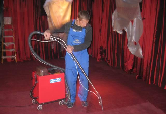 Химчистка на дому  все виды уборки Новосибирск