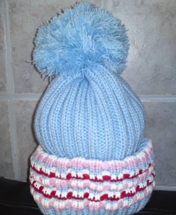 Шапка и шарф для девочки новая Москва