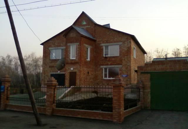 2эт.кирп.дом 300кв.м у р.Омь Омск