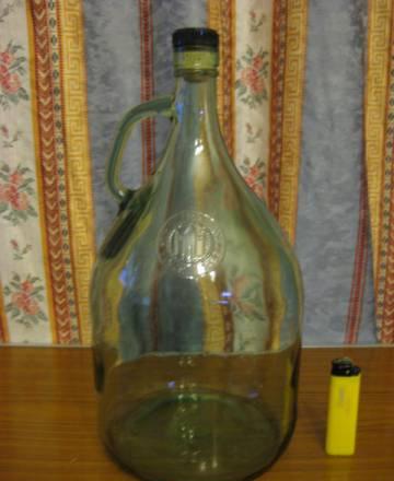 Большая бутыль Москва