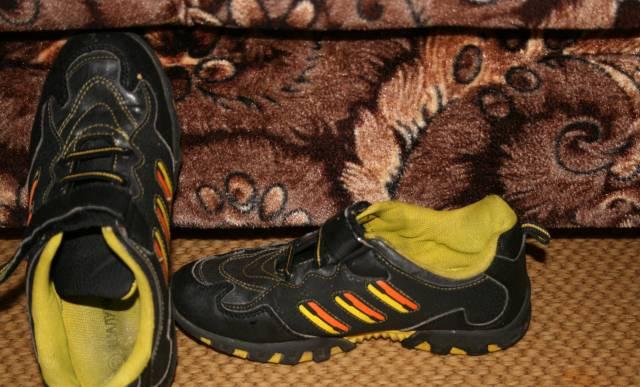 Кросовки 33 Москва