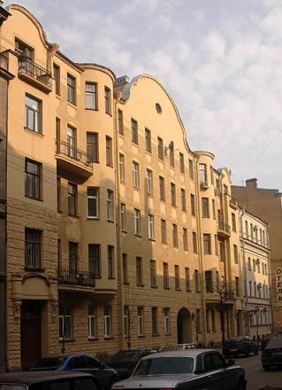 Хорошая 2 ккв на Гатчинской ул Санкт-Петербург