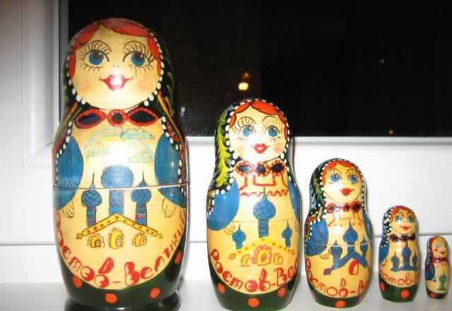 Матрешка СССР цена за  два набора Москва