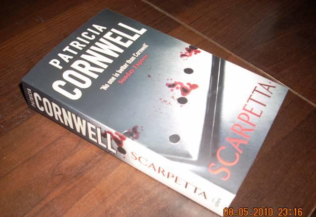 "Scarpetta" by Patricia Cornwell Москва