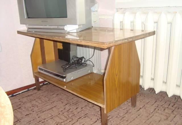 Столик под тв и двд Москва