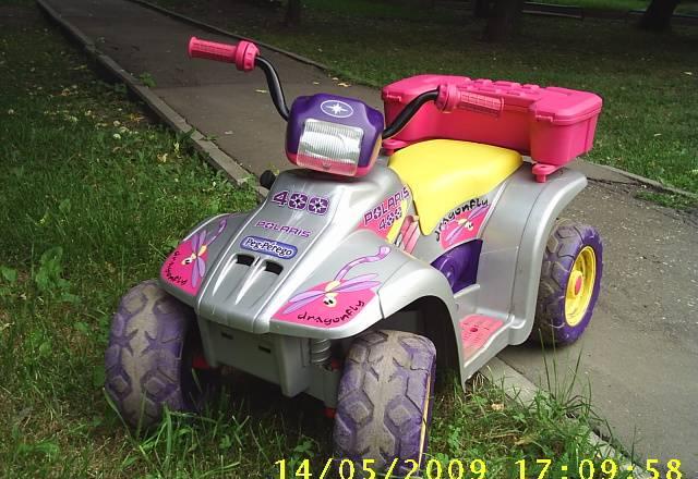 Электромобиль Peg-Perego Москва