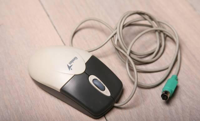 Мышь fujitsu siemens шарикова, ps-2 порт Москва