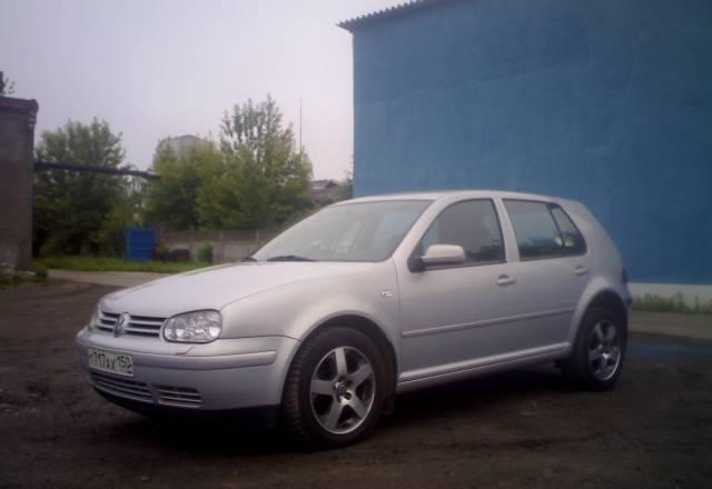 Wolkswagen Golf 4 Москва