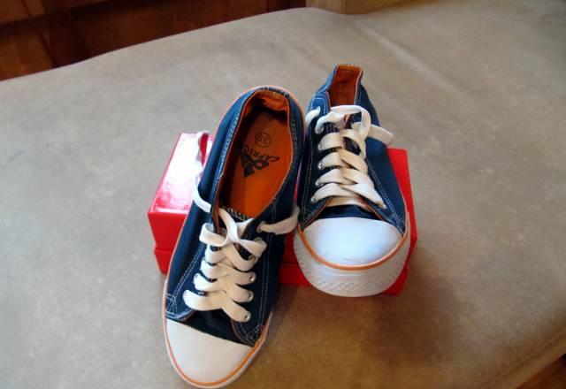 Полукеды, р.39 Москва