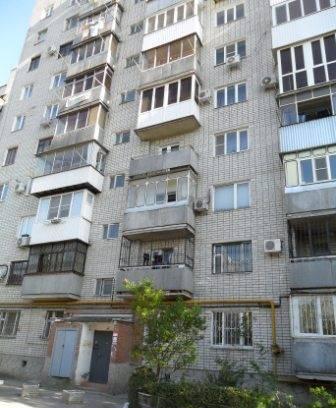 Продаю "трешку" в р-не 40 лет Победы Краснодар
