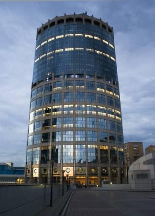 Тонировка стекол, зданий, котеджей, офисов, магази Москва