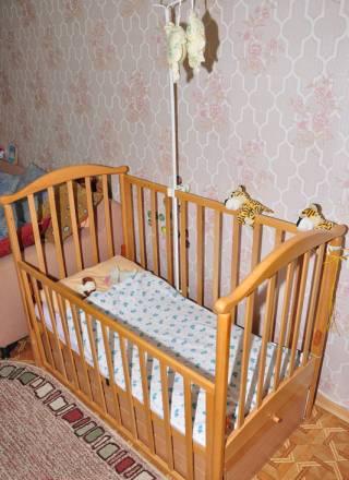 Кроватка из бука, с ящиком Москва