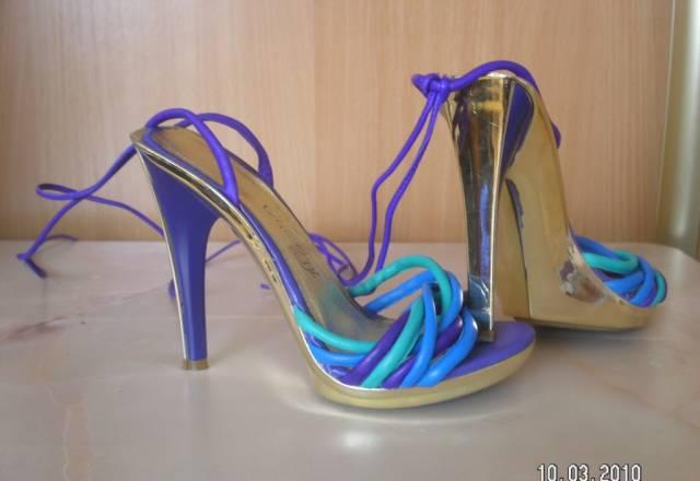 Босоножки нат. кожа (р.34 - максимум 35) новые Ростов-на-Дону