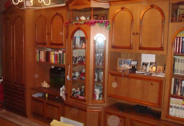 Диван и два кресла и стенка Москва