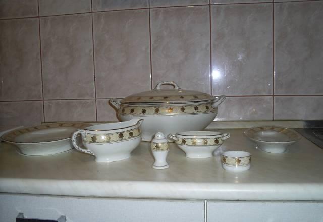 Столовый сервиз в хорошем состоянии из 31 предмета Москва