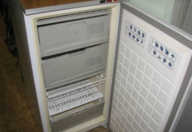 Морозильник минск 4 секции-370л Москва