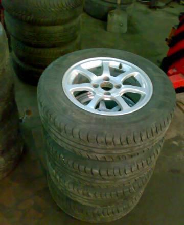 Колеса на R14, 4x100, на лит. дисках Санкт-Петербург