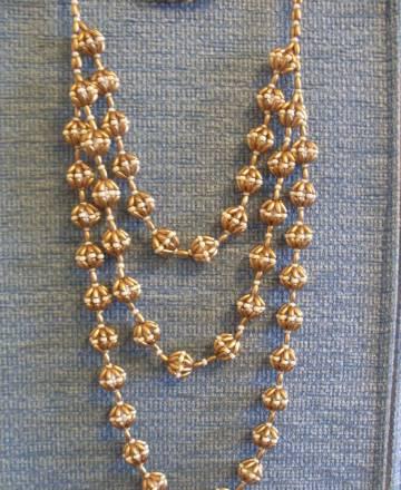 Бусы Москва