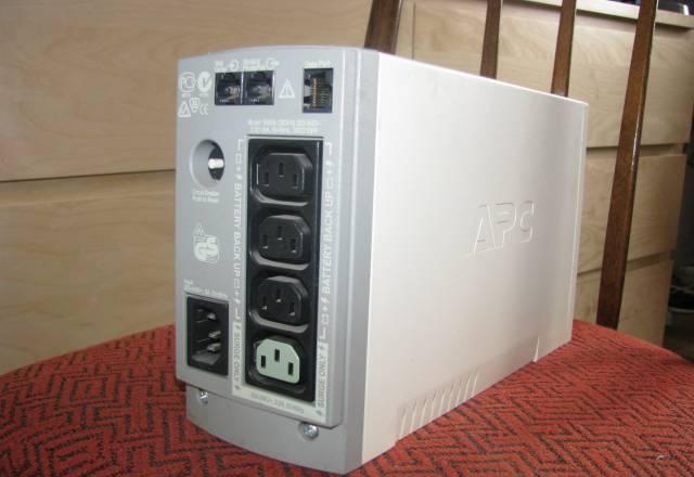 Ибп APC Back-UPS CS 500(источник бесп. питания) Санкт-Петербург