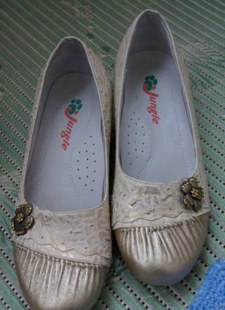 Туфли на девочку р.34 Москва