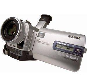Продам   видеокамеру sony  DCR-TRV20E Москва