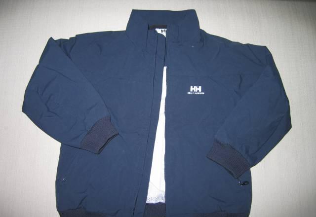 Ветровка helly hansen и футболки Москва