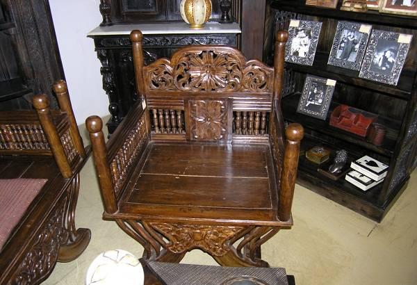 Кресло широкое из Индии Москва