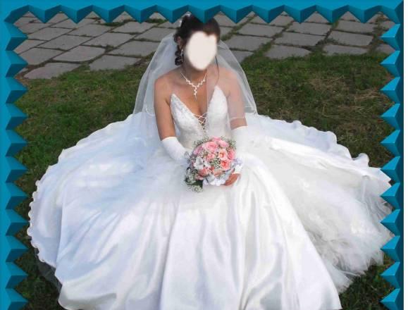 Свадебное платье,перчатки,украшения Владимир