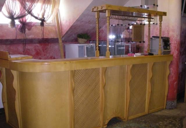 Продам ресторанную мебель,барную стойку Москва