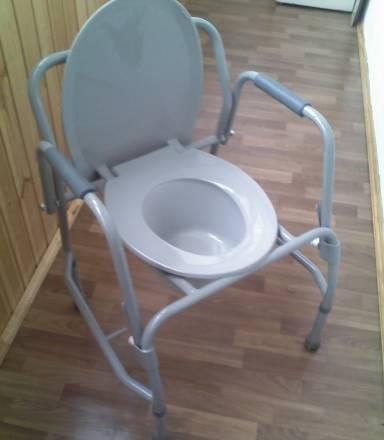 Кресло-туалет, б/у, пр-во Германия Москва