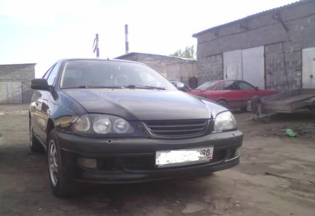 Toyota Avensis, 1998 Санкт-Петербург