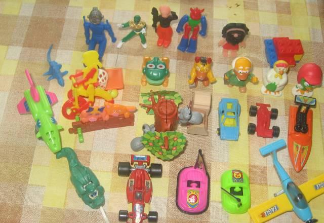 Игрушки из киндеров Москва