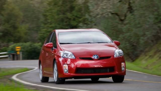 Фара передниена toyota prius Москва