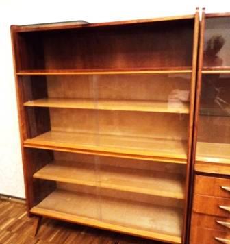 Книжный шкаф, сервант и платяной шкаф Москва